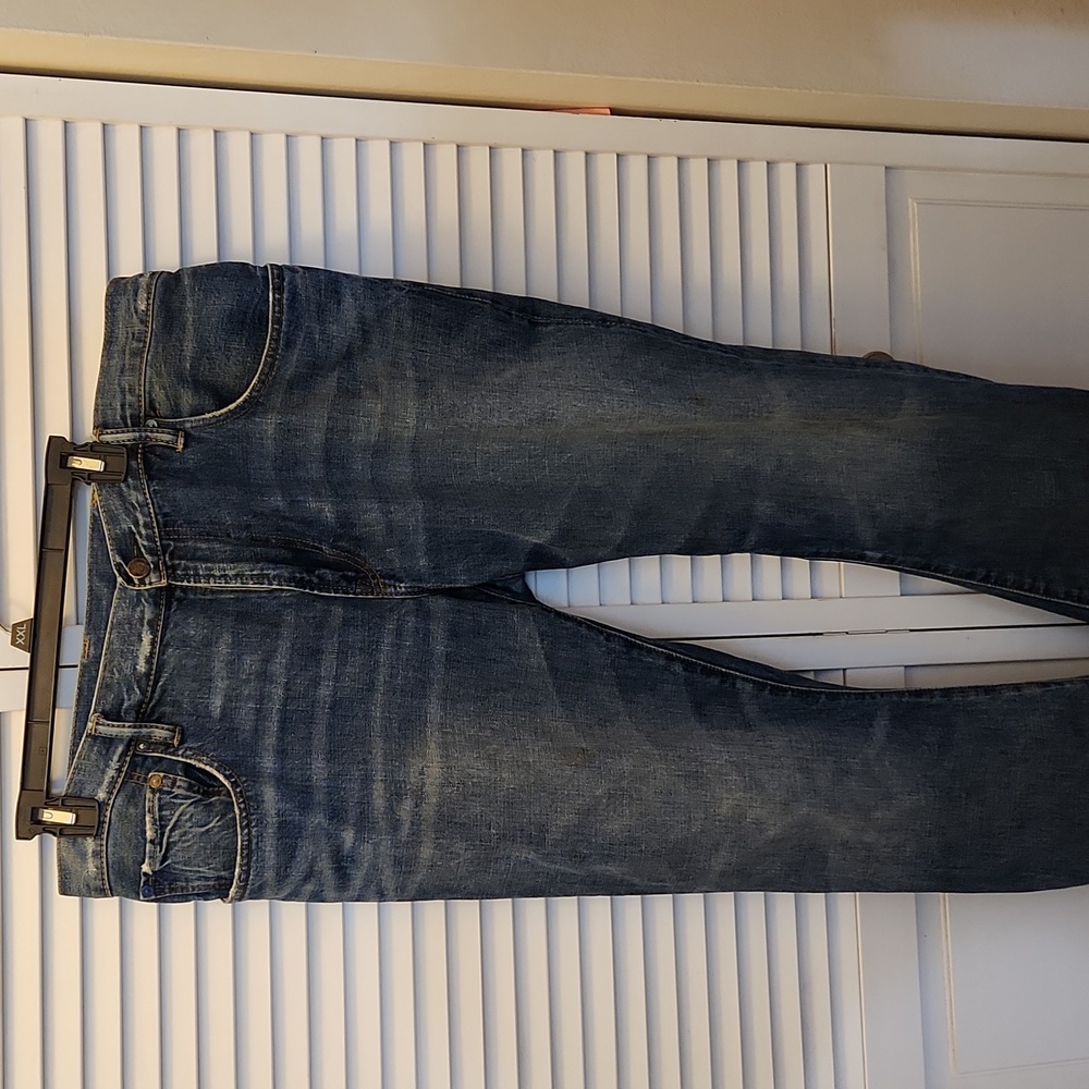 Gap Jean's